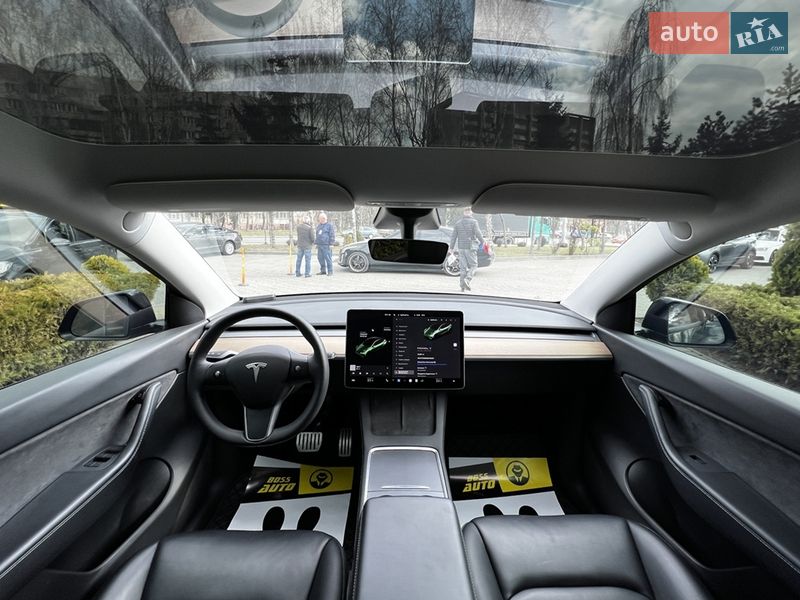 Внедорожник / Кроссовер Tesla Model Y 2021 в Львове