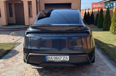 Внедорожник / Кроссовер Tesla Model Y 2025 в Кропивницком