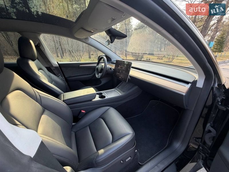 Внедорожник / Кроссовер Tesla Model Y 2023 в Киеве фото 29 Внедорожник / Кроссовер Tesla Model Y 2023 в Киеве