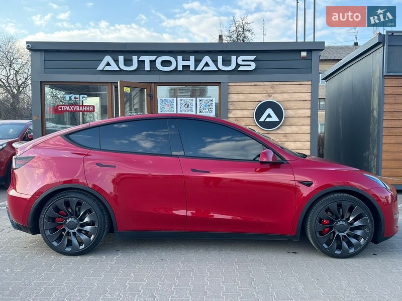 Внедорожник / Кроссовер Tesla Model Y 2023 в Житомире