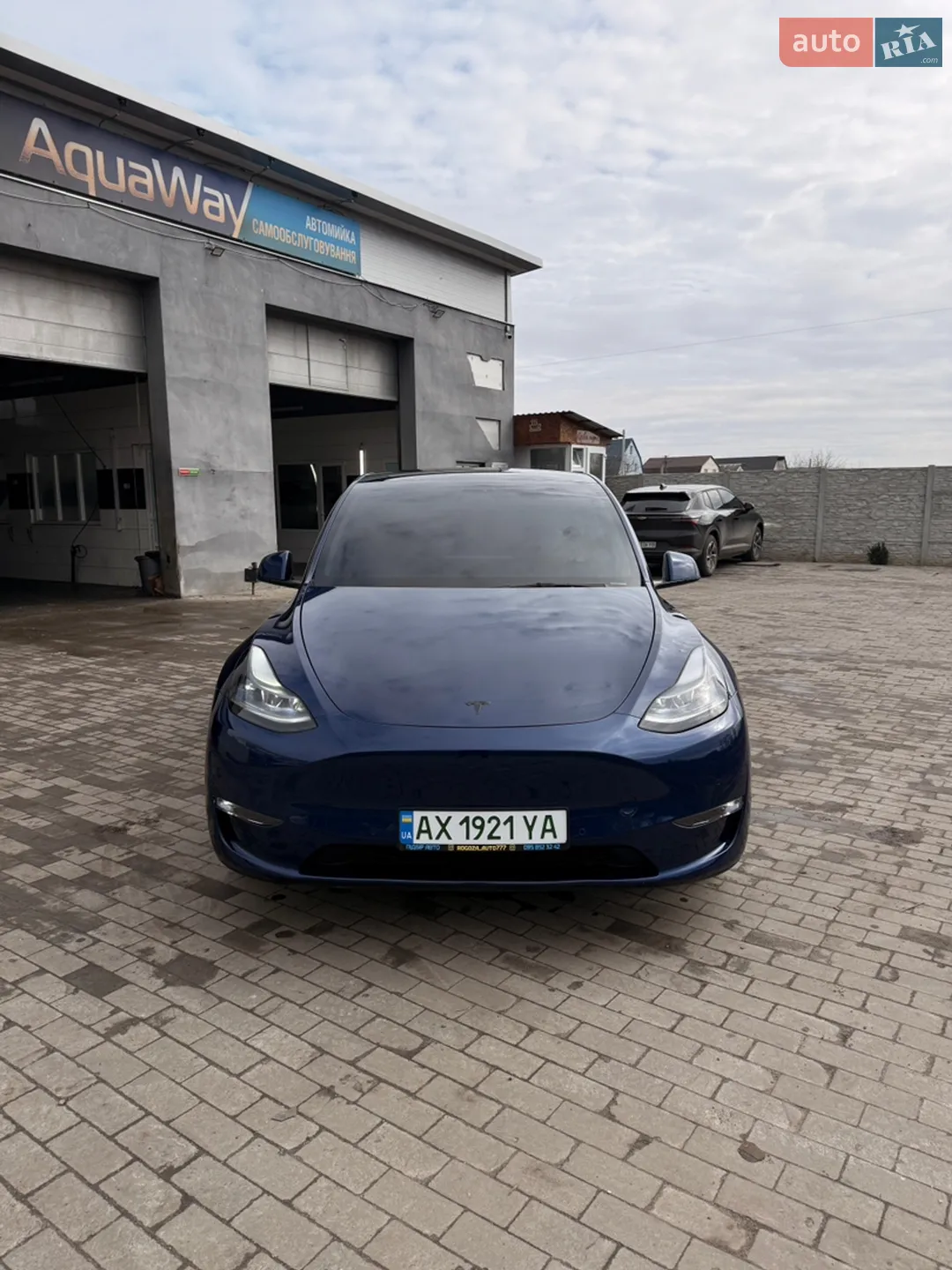 2021 Tesla Model Y - мініатюра 2
