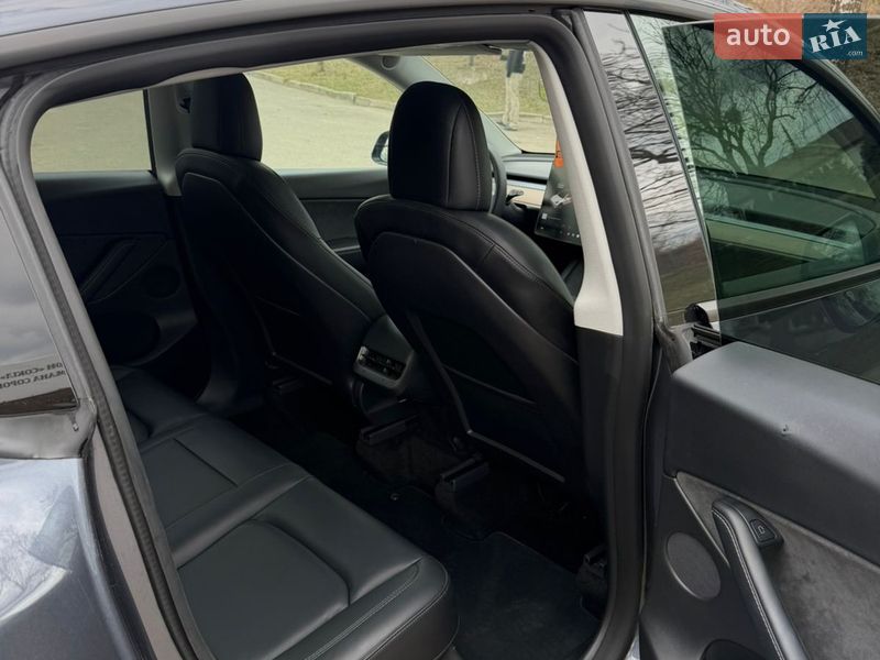 Внедорожник / Кроссовер Tesla Model Y 2021 в Золочеве фото 10 Внедорожник / Кроссовер Tesla Model Y 2021 в Золочеве