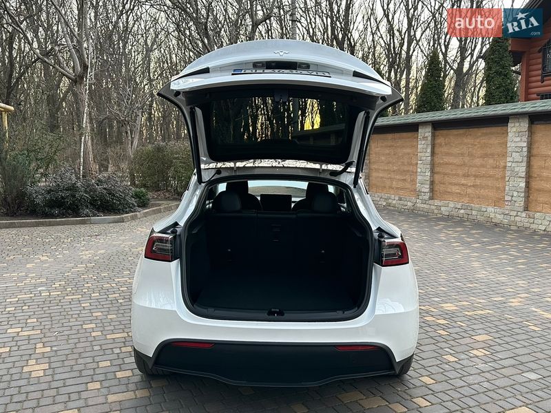 Внедорожник / Кроссовер Tesla Model Y 2023 в Одессе фото 20 Внедорожник / Кроссовер Tesla Model Y 2023 в Одессе