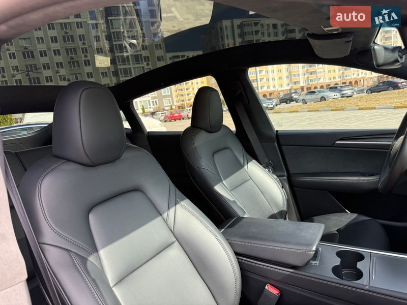 Внедорожник / Кроссовер Tesla Model Y 2023 в Киеве фото 14 Внедорожник / Кроссовер Tesla Model Y 2023 в Киеве