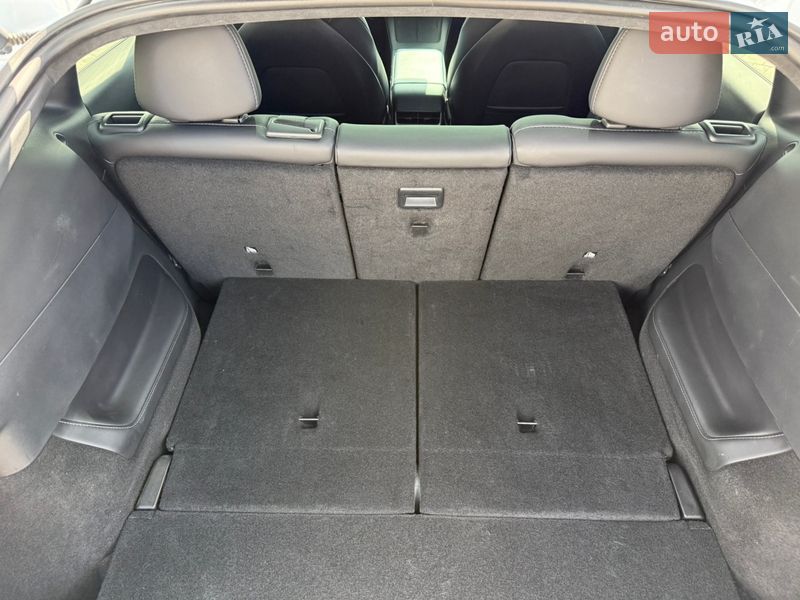 Внедорожник / Кроссовер Tesla Model Y 2023 в Киеве фото 19 Внедорожник / Кроссовер Tesla Model Y 2023 в Киеве