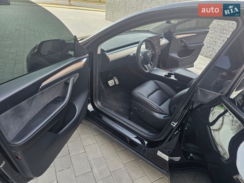 Внедорожник / Кроссовер Tesla Model Y 2023 в Киеве фото 14 Внедорожник / Кроссовер Tesla Model Y 2023 в Киеве