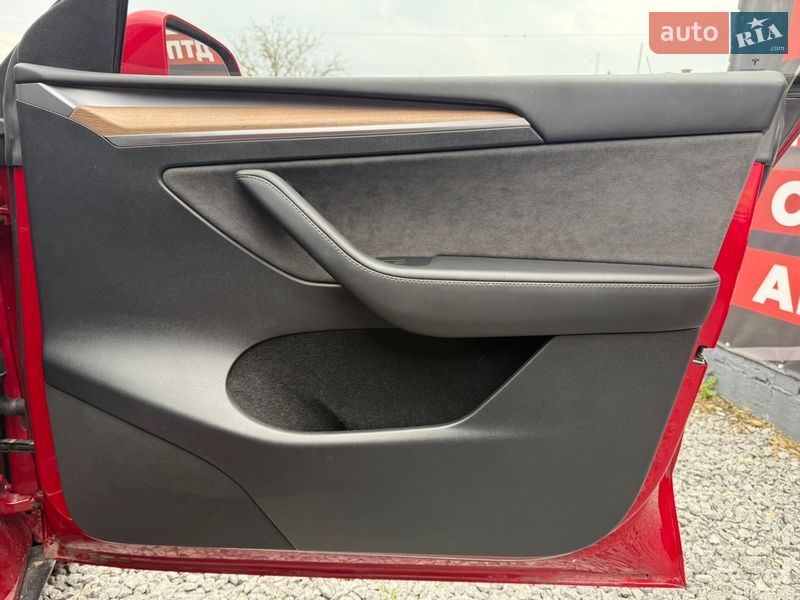 Позашляховик / Кросовер Tesla Model Y 2023 в Стрию фото 14 Позашляховик / Кросовер Tesla Model Y 2023 в Стрию