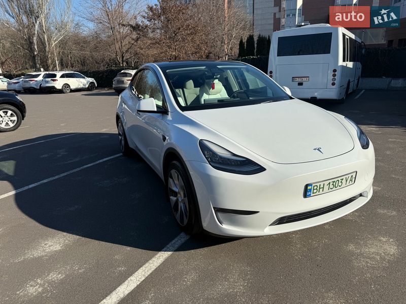 Внедорожник / Кроссовер Tesla Model Y 2022 в Одессе фото 11 Внедорожник / Кроссовер Tesla Model Y 2022 в Одессе