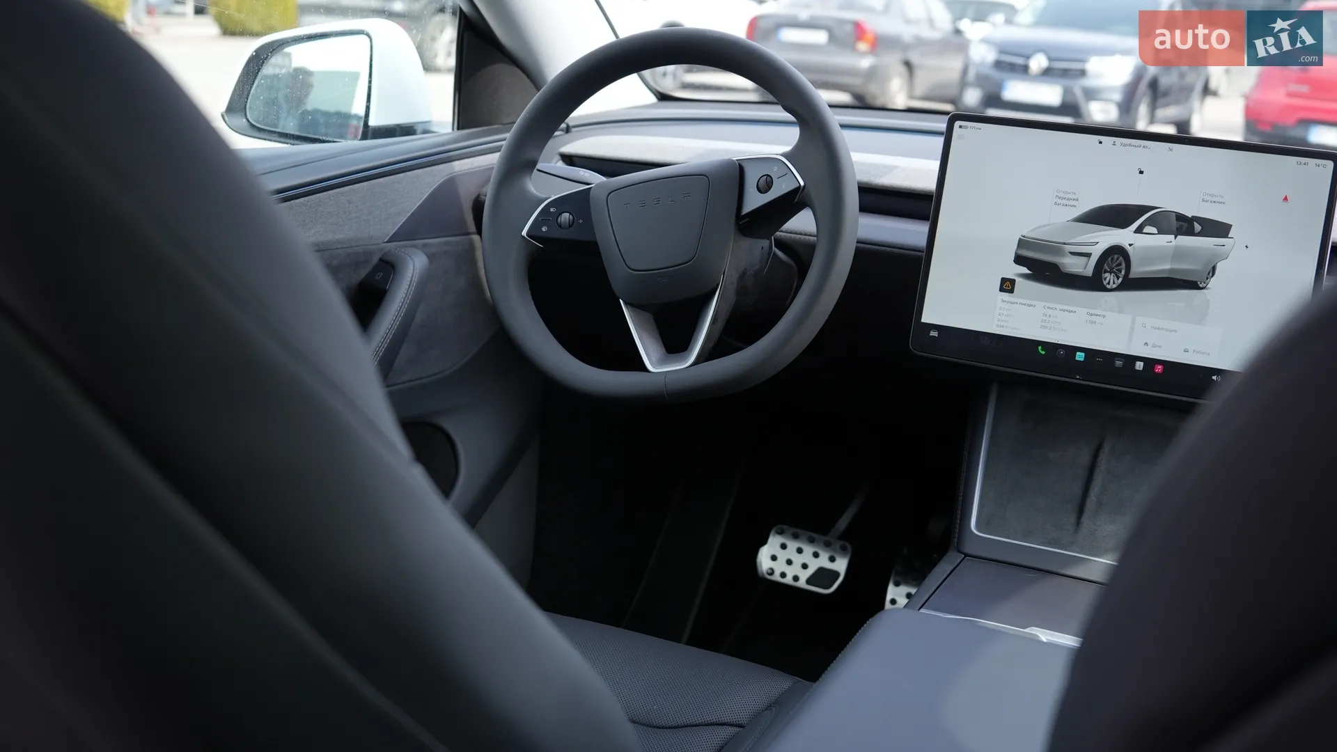 2025 Tesla Model Y - мініатюра 8