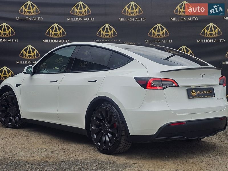 Внедорожник / Кроссовер Tesla Model Y 2021 в Киеве фото 4 Внедорожник / Кроссовер Tesla Model Y 2021 в Киеве