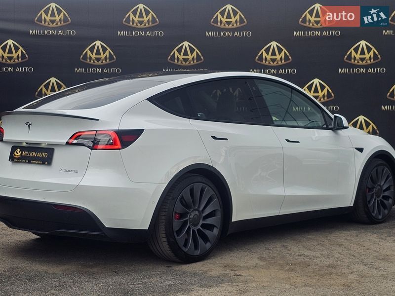 Внедорожник / Кроссовер Tesla Model Y 2021 в Киеве фото 6 Внедорожник / Кроссовер Tesla Model Y 2021 в Киеве