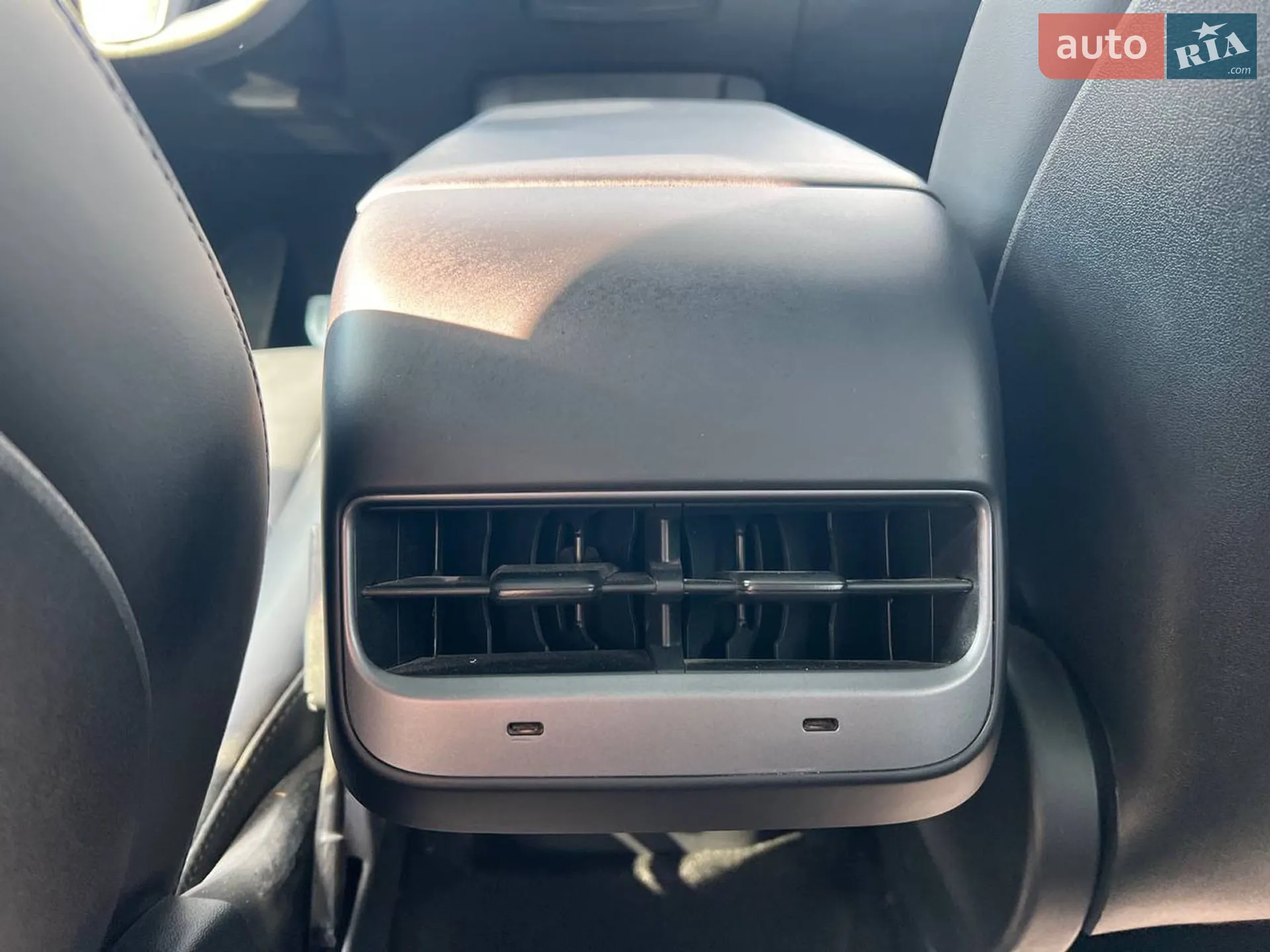 2022 Tesla Model Y - мініатюра 35