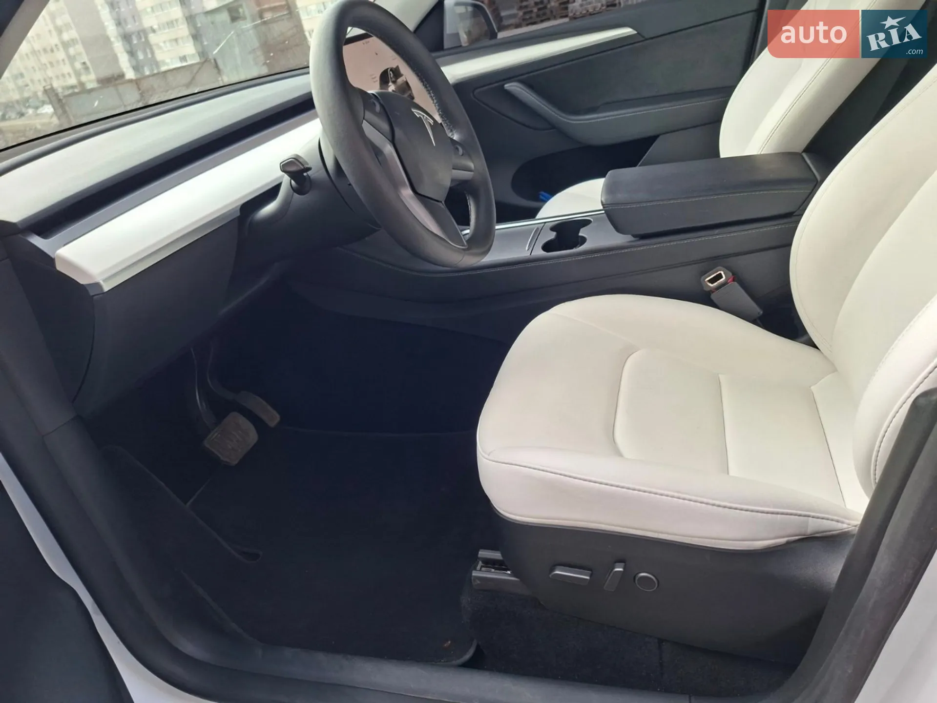 2023 Tesla Model Y - мініатюра 6