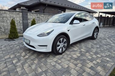 Позашляховик / Кросовер Tesla Model Y 2023 в Рівному
