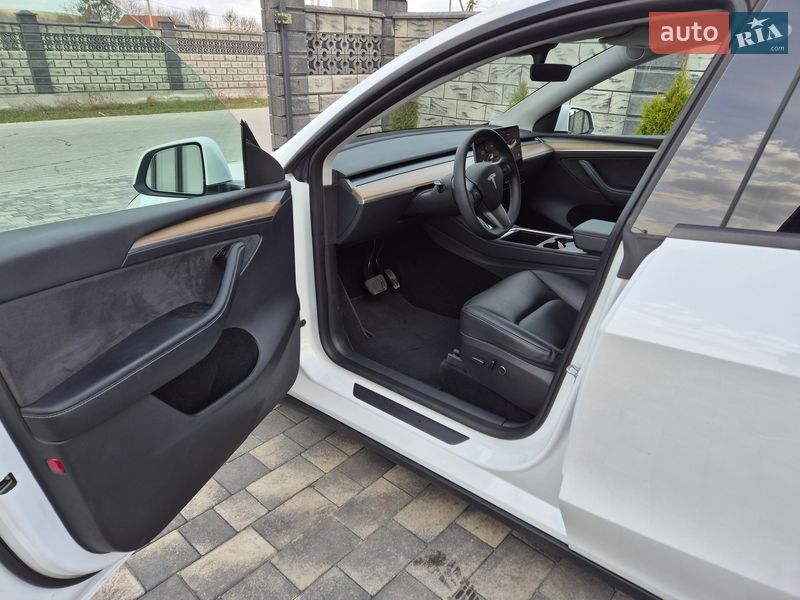 Внедорожник / Кроссовер Tesla Model Y 2023 в Ровно фото 14 Внедорожник / Кроссовер Tesla Model Y 2023 в Ровно