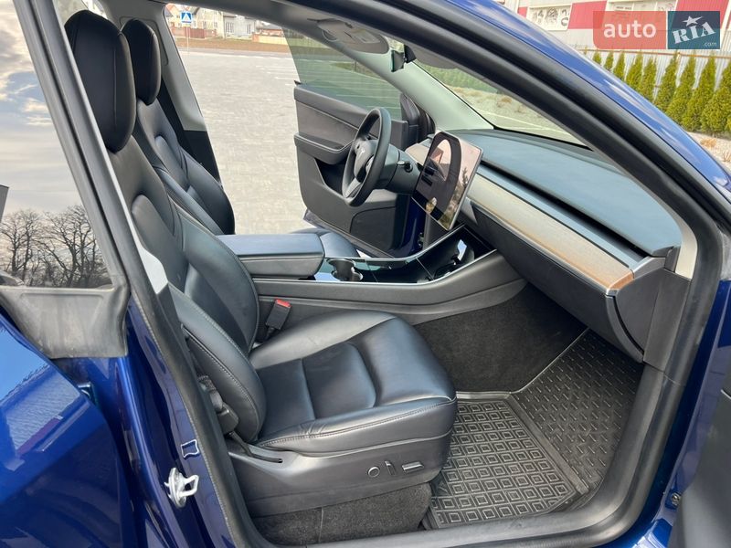 Позашляховик / Кросовер Tesla Model Y 2020 в Луцьку фото 22 Позашляховик / Кросовер Tesla Model Y 2020 в Луцьку