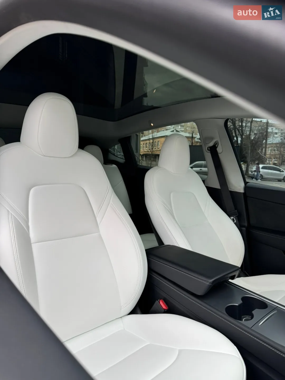 2024 Tesla Model Y - мініатюра 16