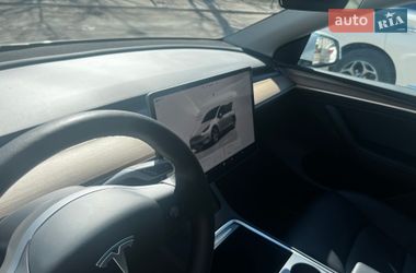 Внедорожник / Кроссовер Tesla Model Y 2023 в Киеве