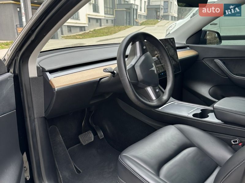 Внедорожник / Кроссовер Tesla Model Y 2022 в Львове фото 30 Внедорожник / Кроссовер Tesla Model Y 2022 в Львове