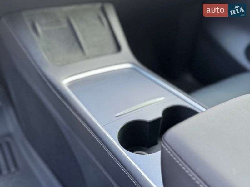 Внедорожник / Кроссовер Tesla Model Y 2022 в Кропивницком фото 14 Внедорожник / Кроссовер Tesla Model Y 2022 в Кропивницком