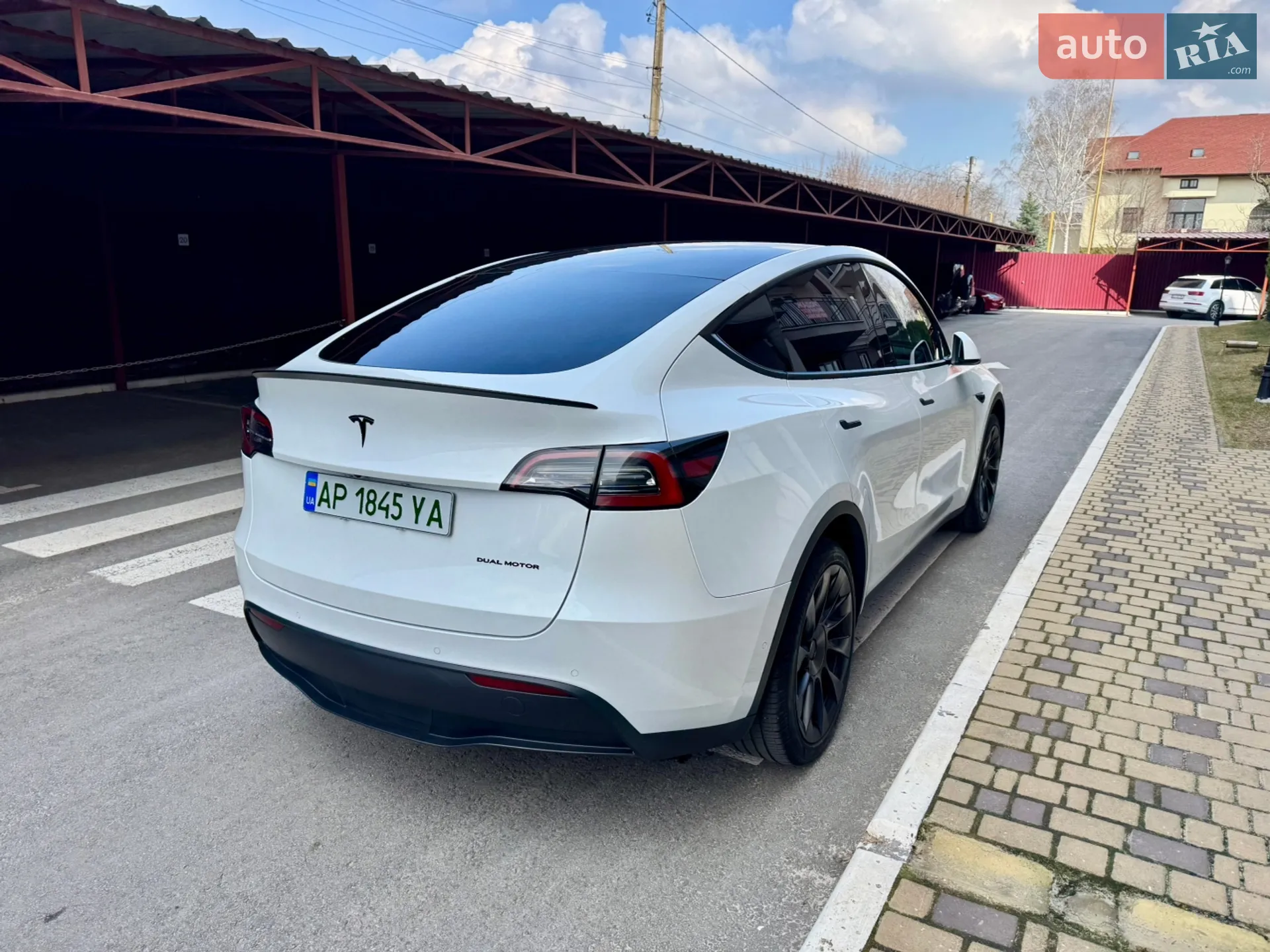 2022 Tesla Model Y - мініатюра 10