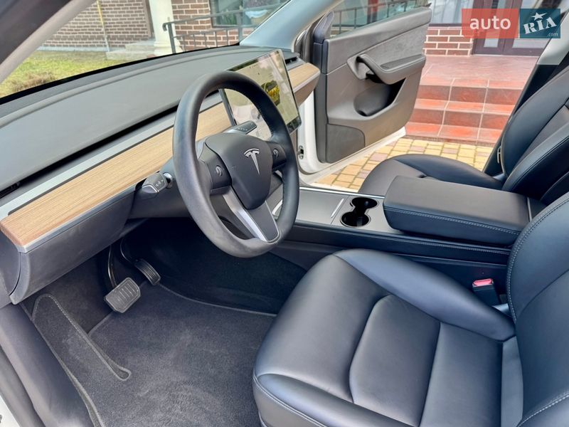 Внедорожник / Кроссовер Tesla Model Y 2022 в Запорожье фото 19 Внедорожник / Кроссовер Tesla Model Y 2022 в Запорожье