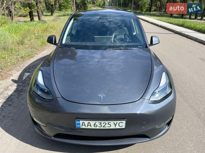 Позашляховик / Кросовер Tesla Model Y 2023 в Києві