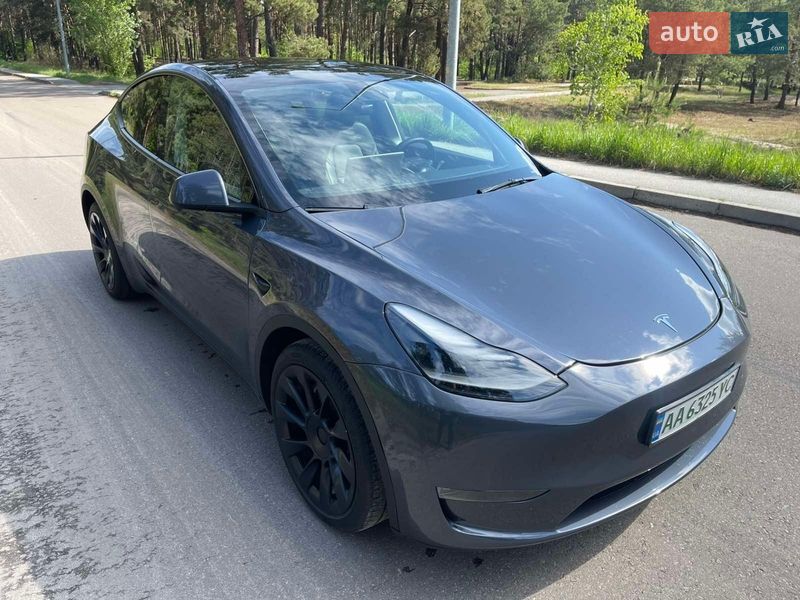 Позашляховик / Кросовер Tesla Model Y 2023 в Києві