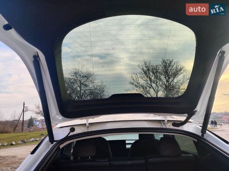 Внедорожник / Кроссовер Tesla Model Y 2024 в Белой Церкви фото 22 Внедорожник / Кроссовер Tesla Model Y 2024 в Белой Церкви