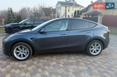 Внедорожник / Кроссовер Tesla Model Y 2023 в Киеве