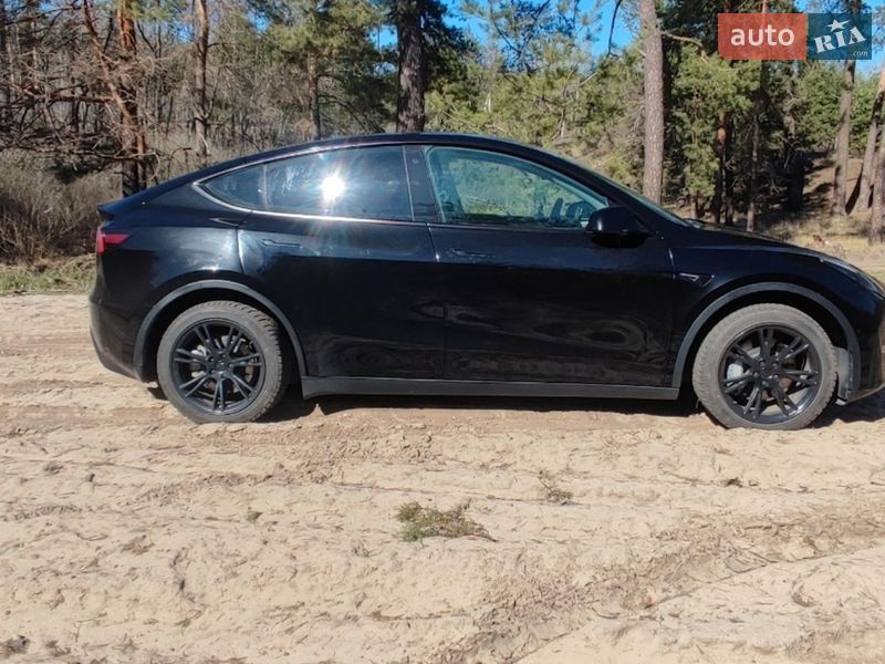 Внедорожник / Кроссовер Tesla Model Y 2022 в Харькове фото 4 Внедорожник / Кроссовер Tesla Model Y 2022 в Харькове