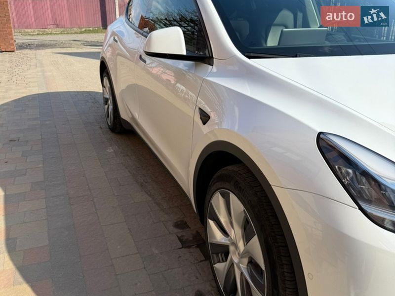 Внедорожник / Кроссовер Tesla Model Y 2021 в Владимирце