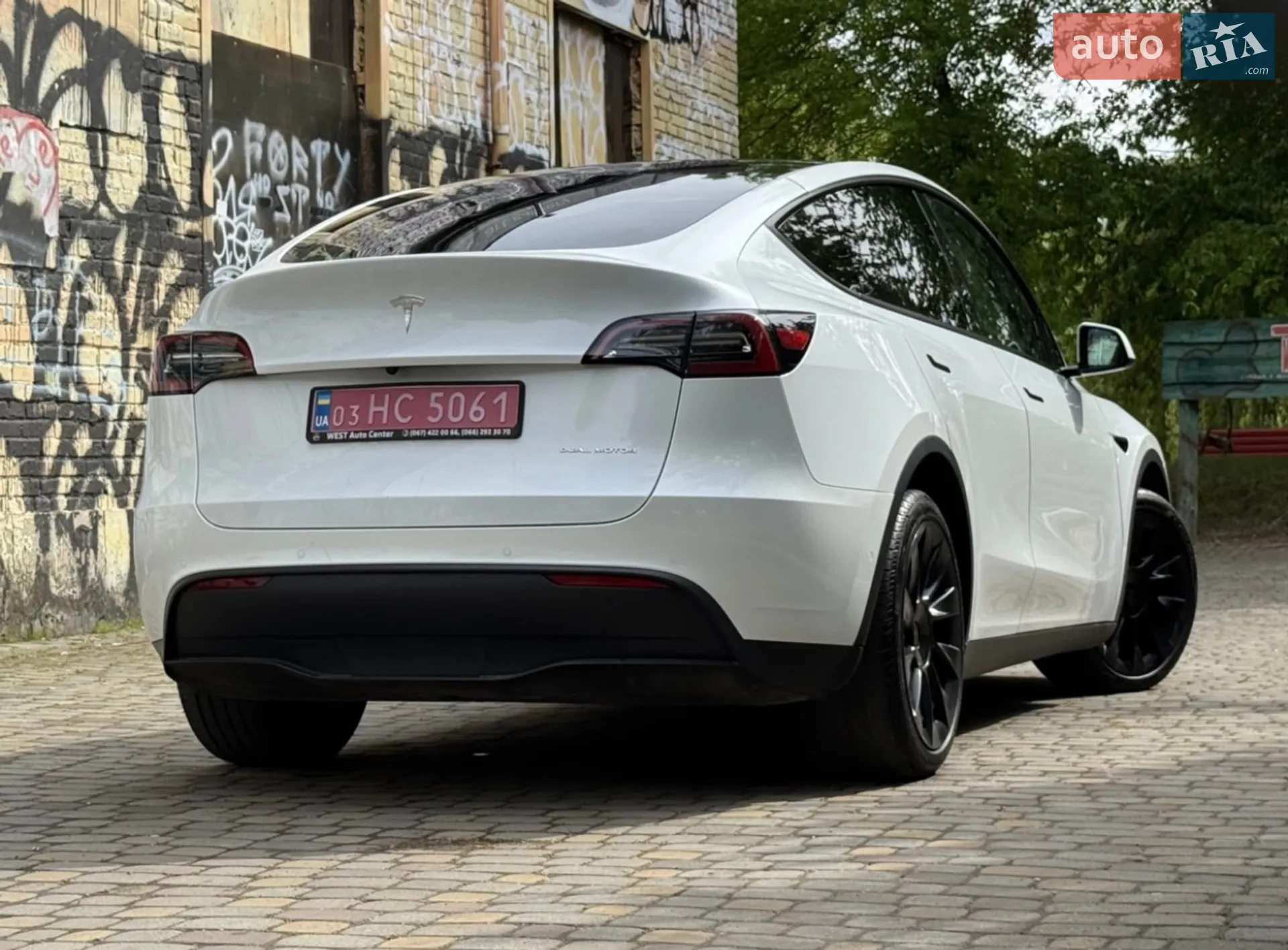 2021 Tesla Model Y - мініатюра 10