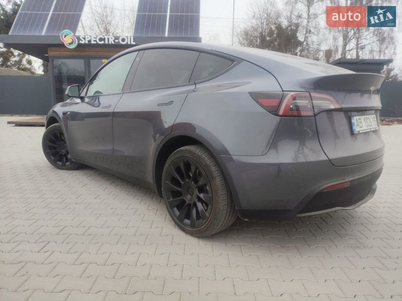 Позашляховик / Кросовер Tesla Model Y 2023 в Вінниці фото 13 Позашляховик / Кросовер Tesla Model Y 2023 в Вінниці