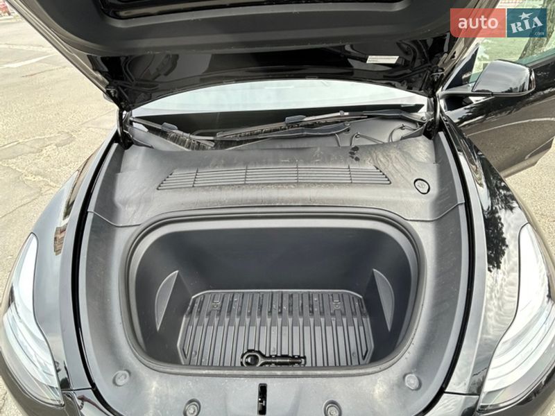 Внедорожник / Кроссовер Tesla Model Y 2023 в Одессе фото 13 Внедорожник / Кроссовер Tesla Model Y 2023 в Одессе