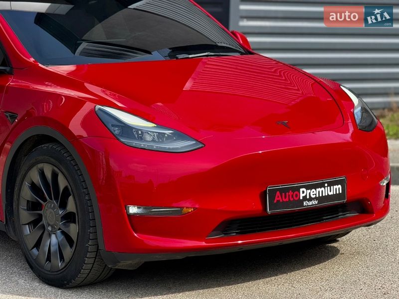 Позашляховик / Кросовер Tesla Model Y 2022 в Харкові фото 13 Позашляховик / Кросовер Tesla Model Y 2022 в Харкові