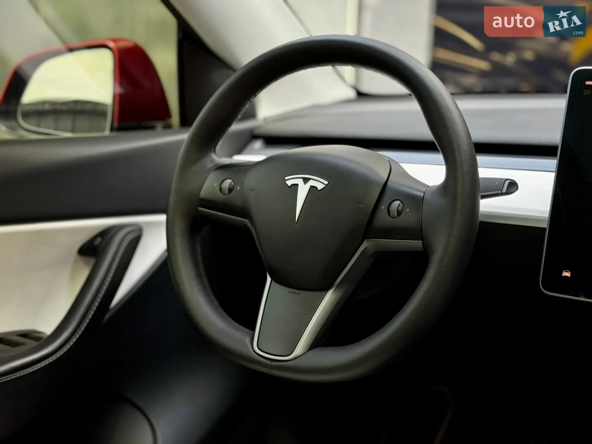 2022 Tesla Model Y - мініатюра 23