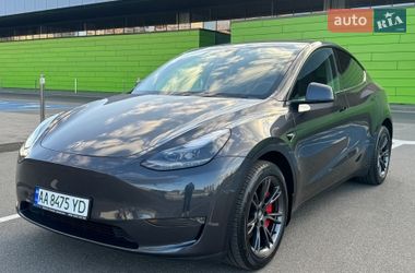 Позашляховик / Кросовер Tesla Model Y 2024 в Києві