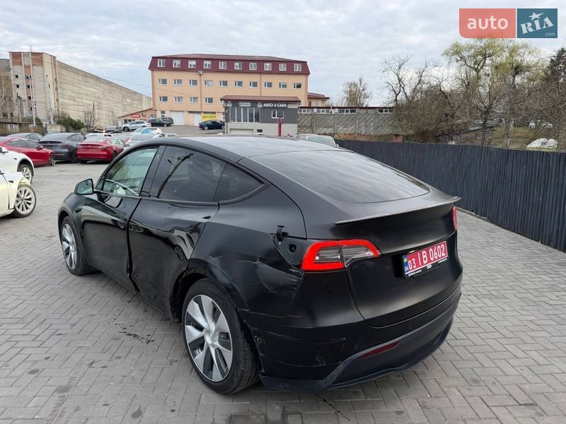 Позашляховик / Кросовер Tesla Model Y 2022 в Луцьку фото 3 Позашляховик / Кросовер Tesla Model Y 2022 в Луцьку