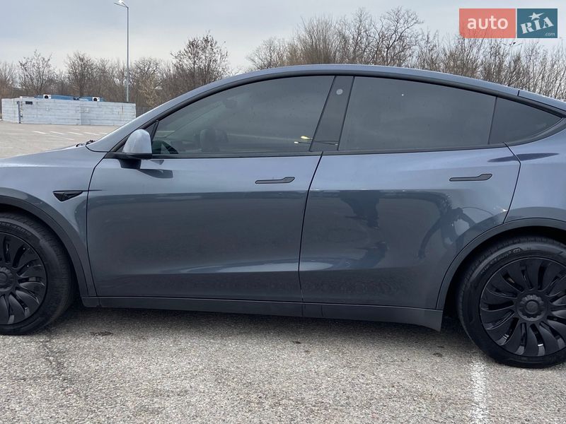 Позашляховик / Кросовер Tesla Model Y 2022 в Дніпрі