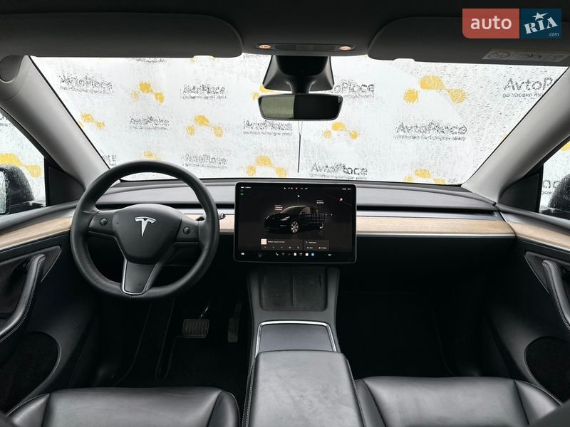 Внедорожник / Кроссовер Tesla Model Y 2022 в Луцке