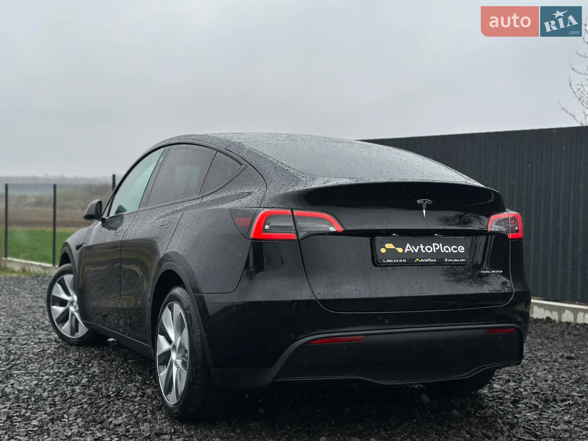 2022 Tesla Model Y - мініатюра 2