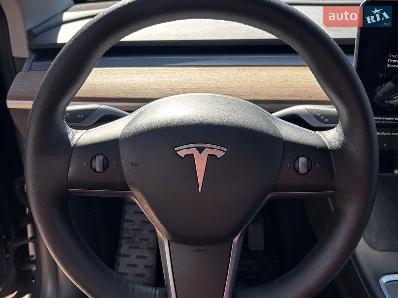 Внедорожник / Кроссовер Tesla Model Y 2021 в Харькове