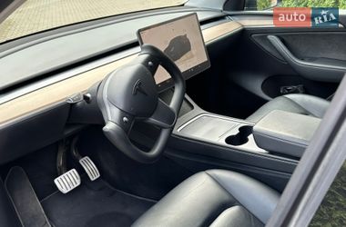 Позашляховик / Кросовер Tesla Model Y 2023 в Києві