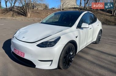 Позашляховик / Кросовер Tesla Model Y 2024 в Рівному