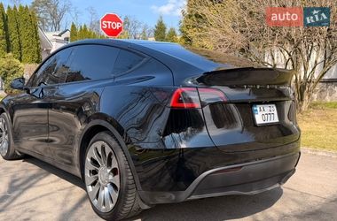 Внедорожник / Кроссовер Tesla Model Y 2020 в Киеве