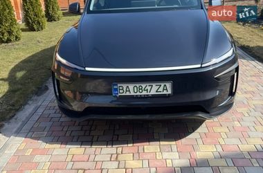 Внедорожник / Кроссовер Tesla Model Y 2025 в Кропивницком