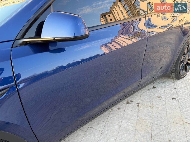 Позашляховик / Кросовер Tesla Model Y 2021 в Львові