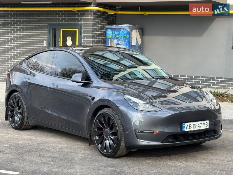 Позашляховик / Кросовер Tesla Model Y 2022 в Вінниці