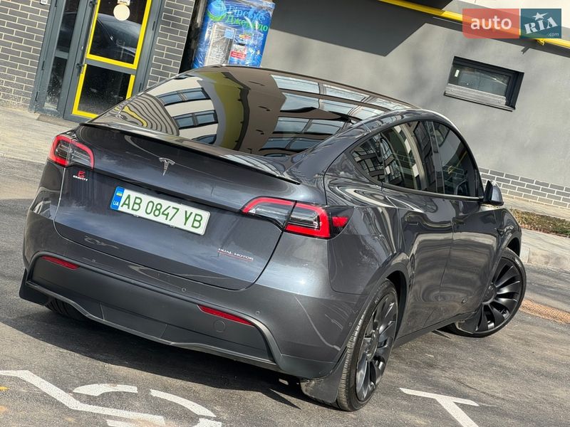 Позашляховик / Кросовер Tesla Model Y 2022 в Вінниці